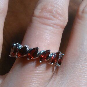 Mozambique Garnet Sterling Silver Fancy Ring (Size 7)